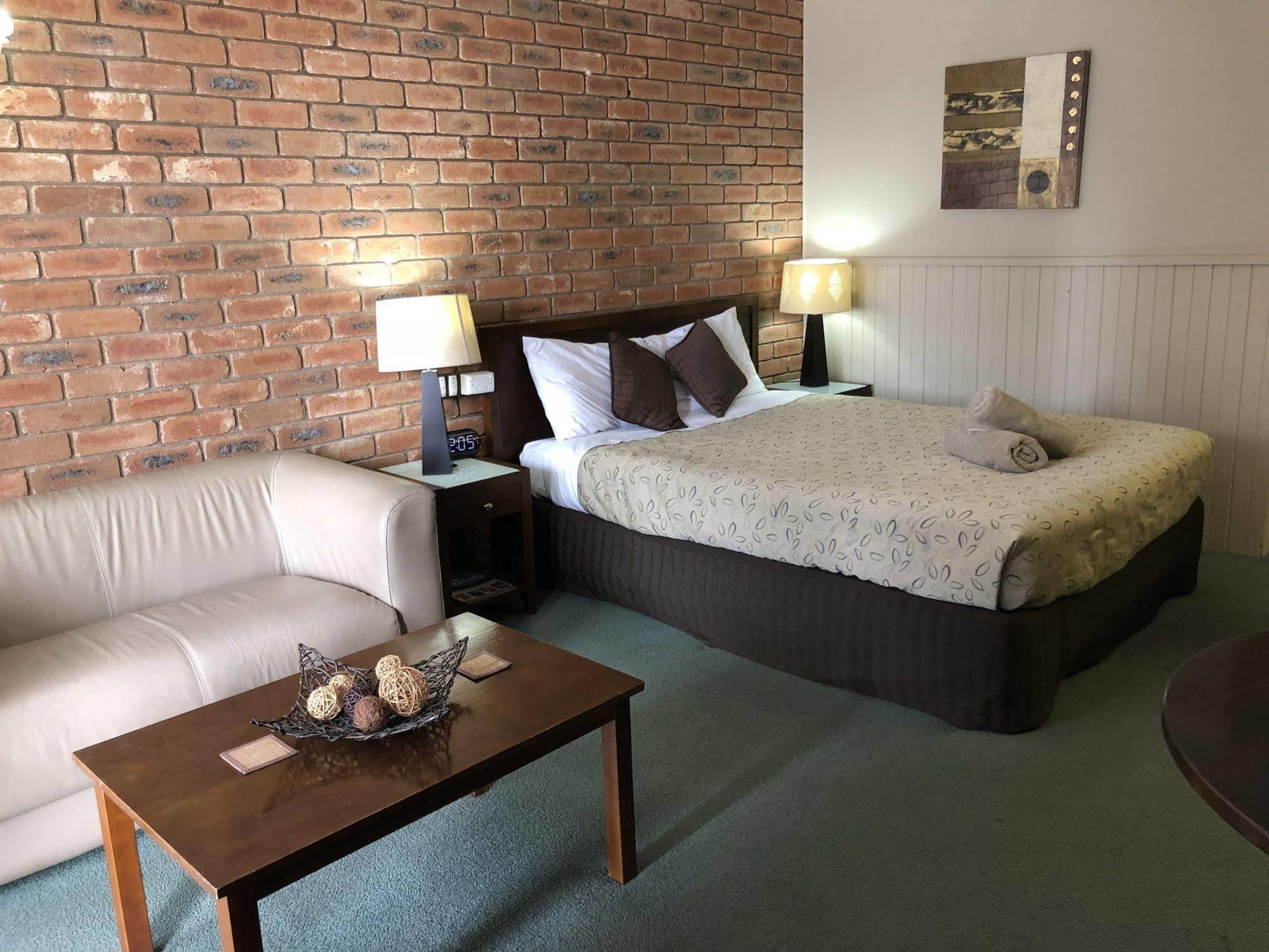 Jolly Swagman Motor Inn Euroa Bagian luar foto