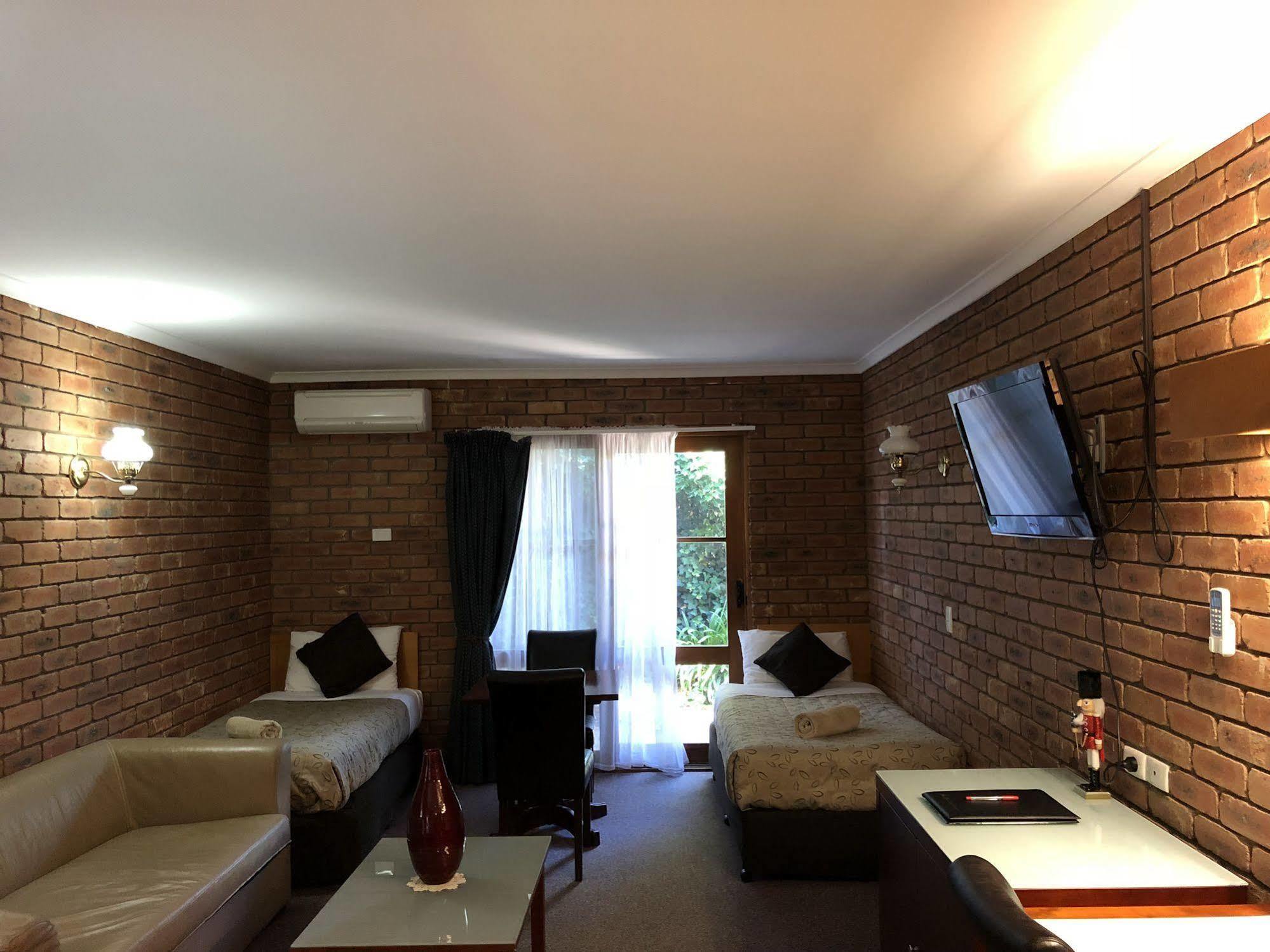 Jolly Swagman Motor Inn Euroa Bagian luar foto